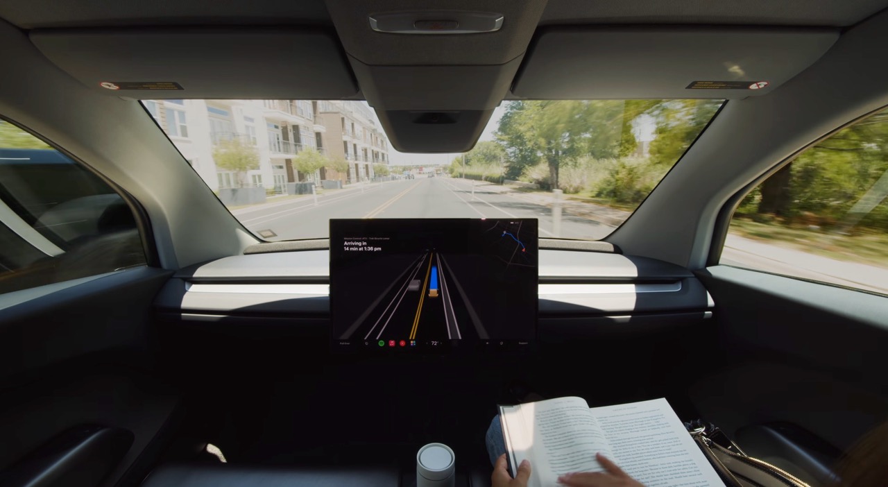 Tesla Deploys Steering-Wheel-Less Cybercab Service in Austin