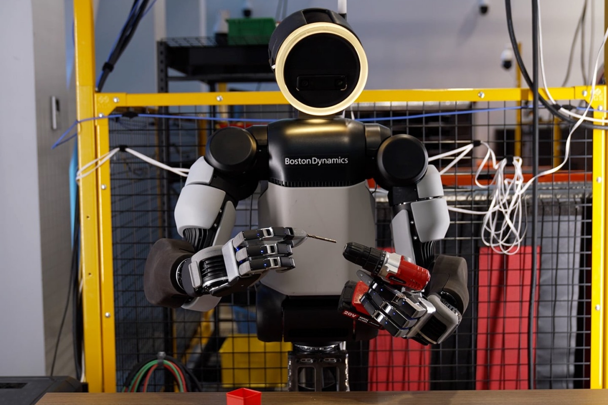 現代攜手波士頓動力強攻實體 AI，挑戰特斯拉拚 2028 年產 3 萬台