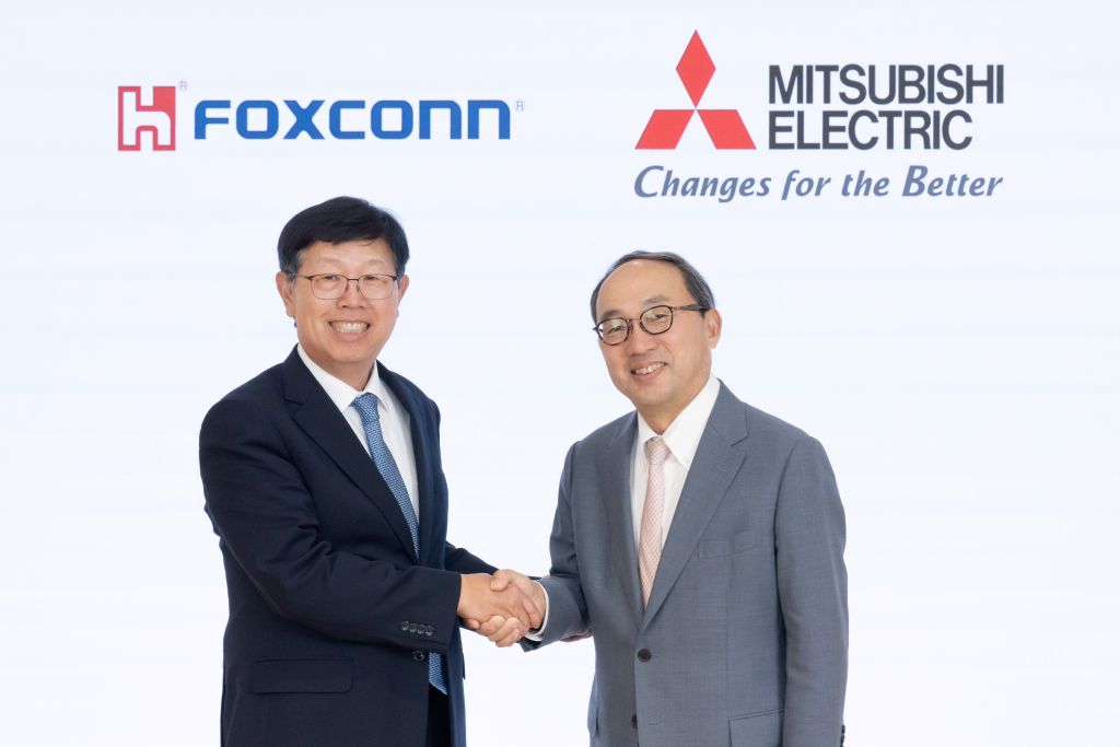 與三菱電機簽訂策略聯盟，鴻海 235 億元買股權經營汽車設備事業